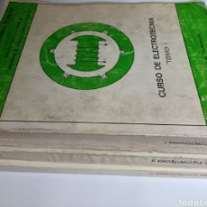 Libri di seconda mano: CURSO DE ELECTROTECNIA TOMOS I II II . UNIVERSIDAD POLITÉCNICA DE MADRID .CIENCIA TÉCNICA. Lote 326328018
