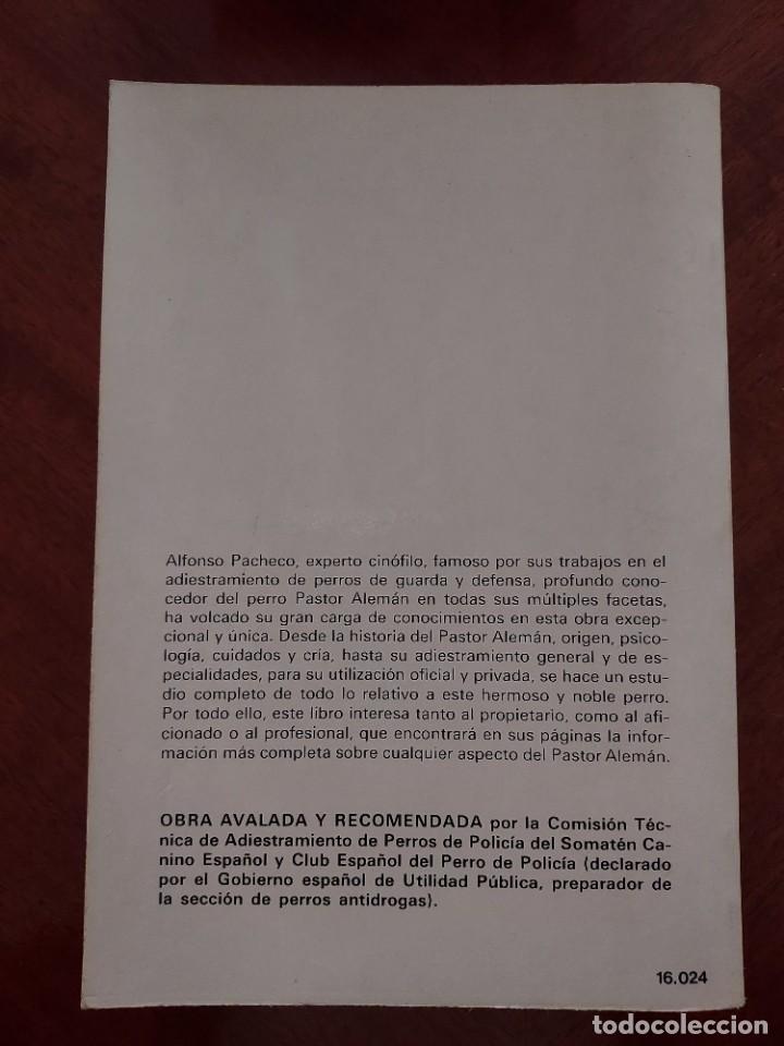 Libros de segunda mano: El gran libro del perro pastor alem&aacute;n de Alfonso Pacheco - Foto 2