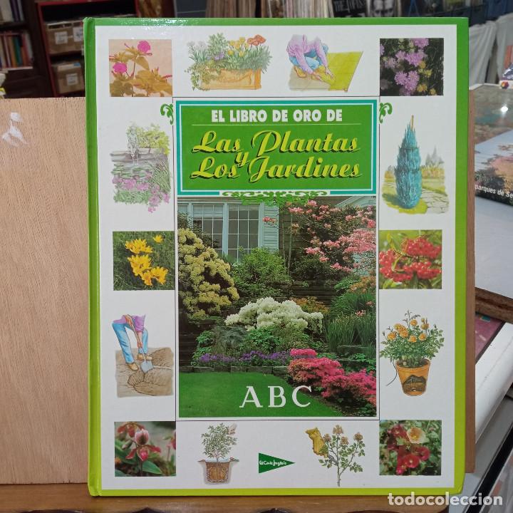 Libros de segunda mano: el libro de oro de las plantas y los jardines - Ediciones nobel 1995. - Foto 1