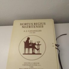 Libros de segunda mano: HORTUS REGIUS MATRITENSIS A.J CAVANILLES 1745-1804 EDICIÓN A CARGO DE CARTONAJES SUÑER SA. Lote 356917080