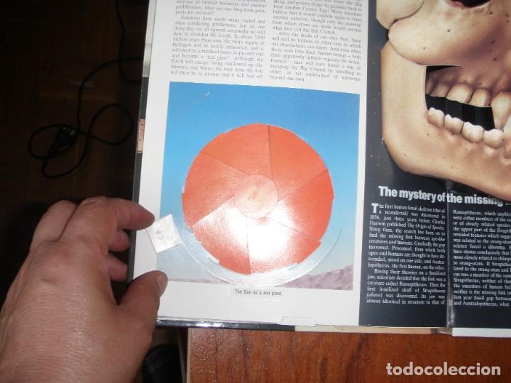 Libros de segunda mano: LIBRO DESPLEGABLE TRES DIMENSIONES EVOLUTION RAYMOND HAWKEY - Foto 8