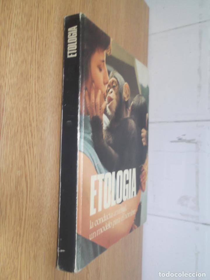 Libros de segunda mano: ETOLOGIA - TAPAS BLANDAS - Foto 1