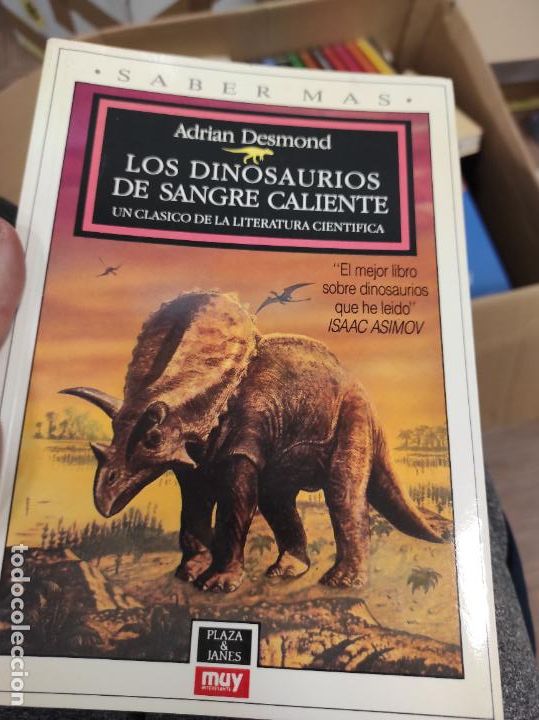 Libros de segunda mano: Los dinosaurios de sangre caliente Adri&aacute;n Desmond - Foto 1
