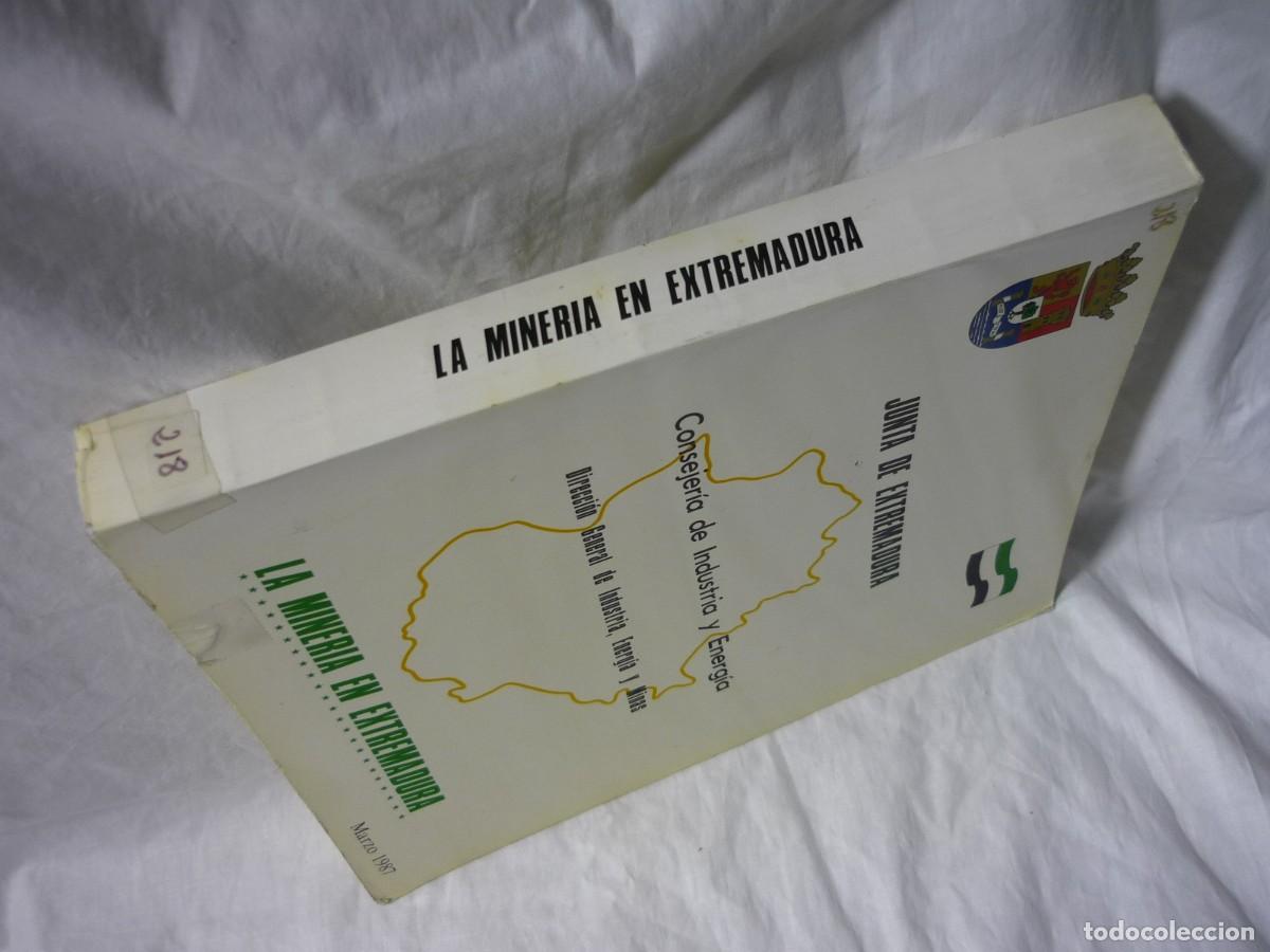Libros de segunda mano: La miner&iacute;a en Extremadura, 1987 - Foto 3