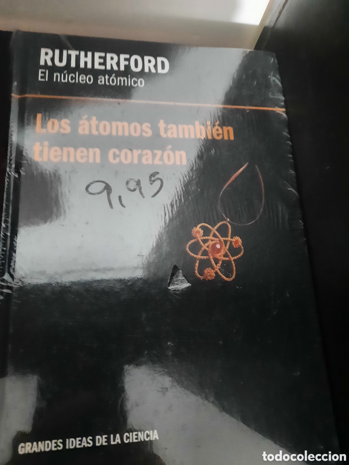 Libros de segunda mano de ciencias: Toreteblanco Los &aacute;tomos tambi&eacute;n tienen coraz&oacute;n - Foto 1