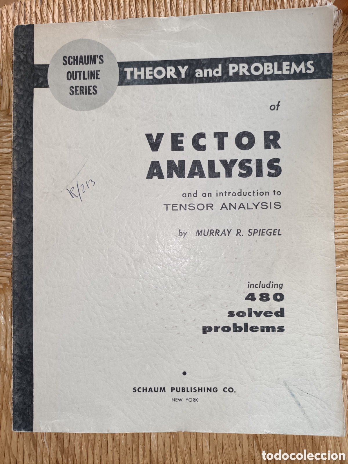 Libros de segunda mano de ciencias: Theory and problems of vector analysis. 480 problemas resueltos. En ingl&eacute;s - Foto 1