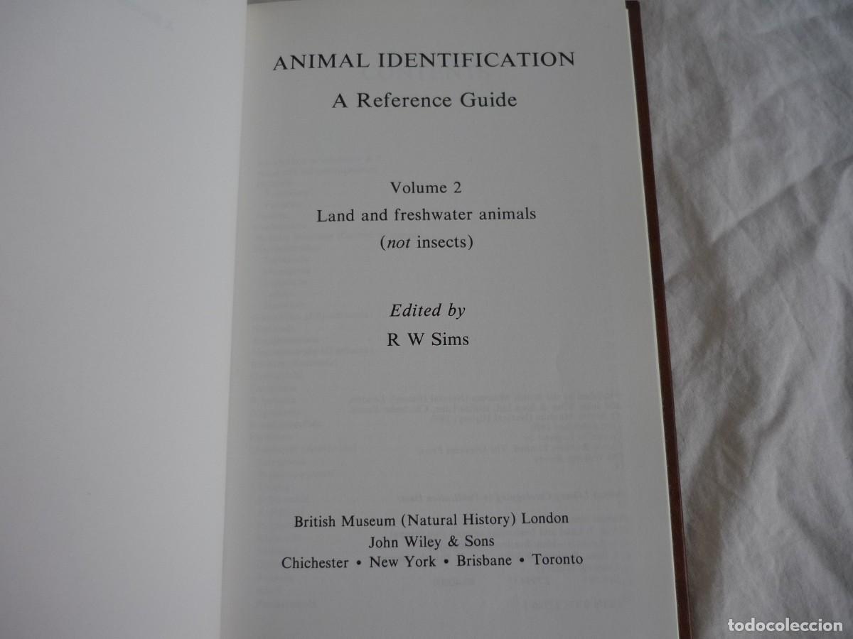Libros de segunda mano: Animal Identification, A reference Guide, 3 vol&uacute;menes, R.W. Sims 1980, ingl&eacute;s - Foto 9