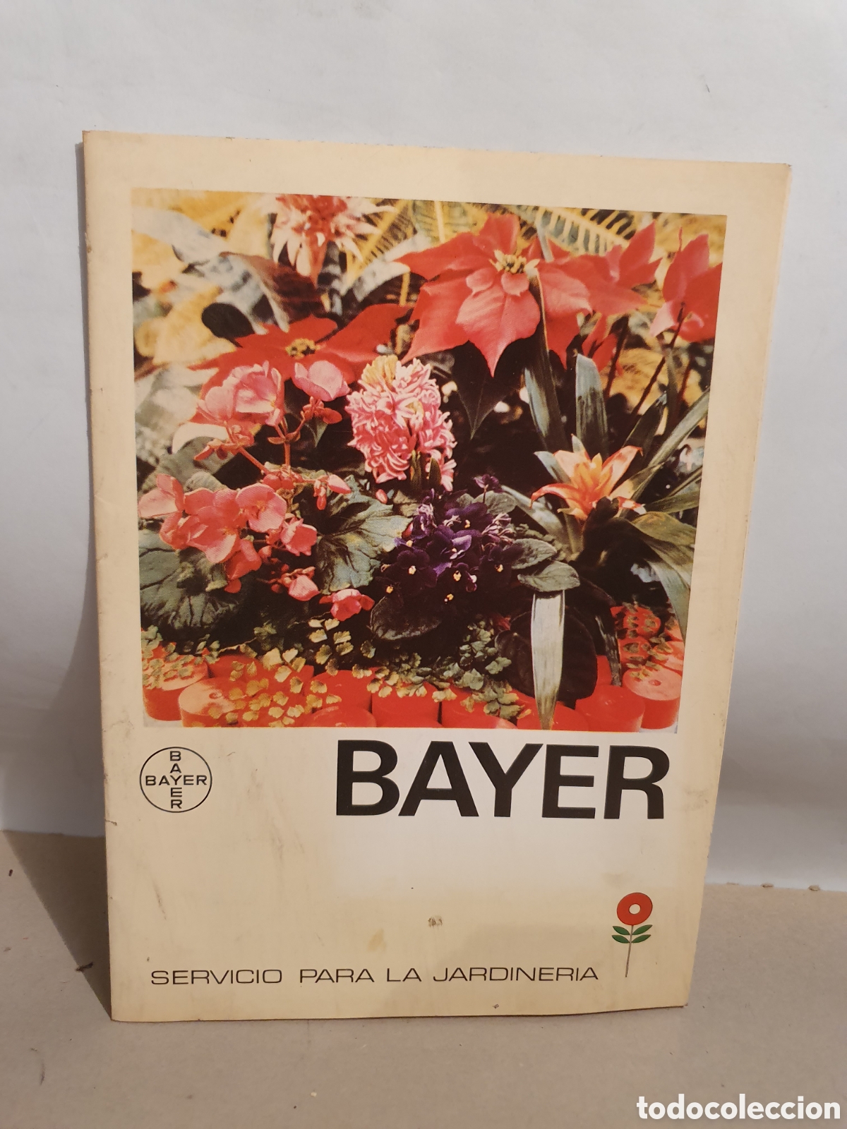 Libros de segunda mano: BAYER. SERVICIO PARA LA JARDINERIA. 1970. - Foto 1