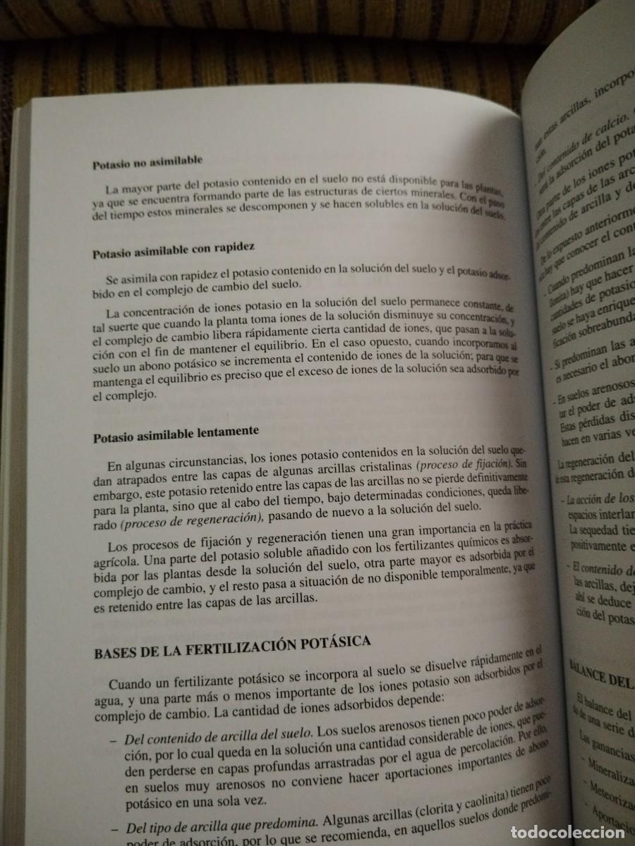 Libros de segunda mano: MANUAL PR&Aacute;CTICO SOBRE UTILIZACI&Oacute;N DE SUELO Y FERTILIZANTES - Foto 13