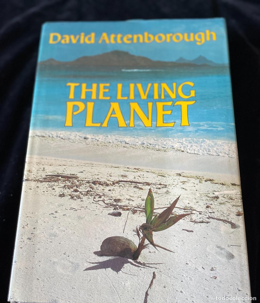 Libros de segunda mano: LIBRO THE LIVING PLANET. DAVID ATTENBOROUGH. - Foto 1