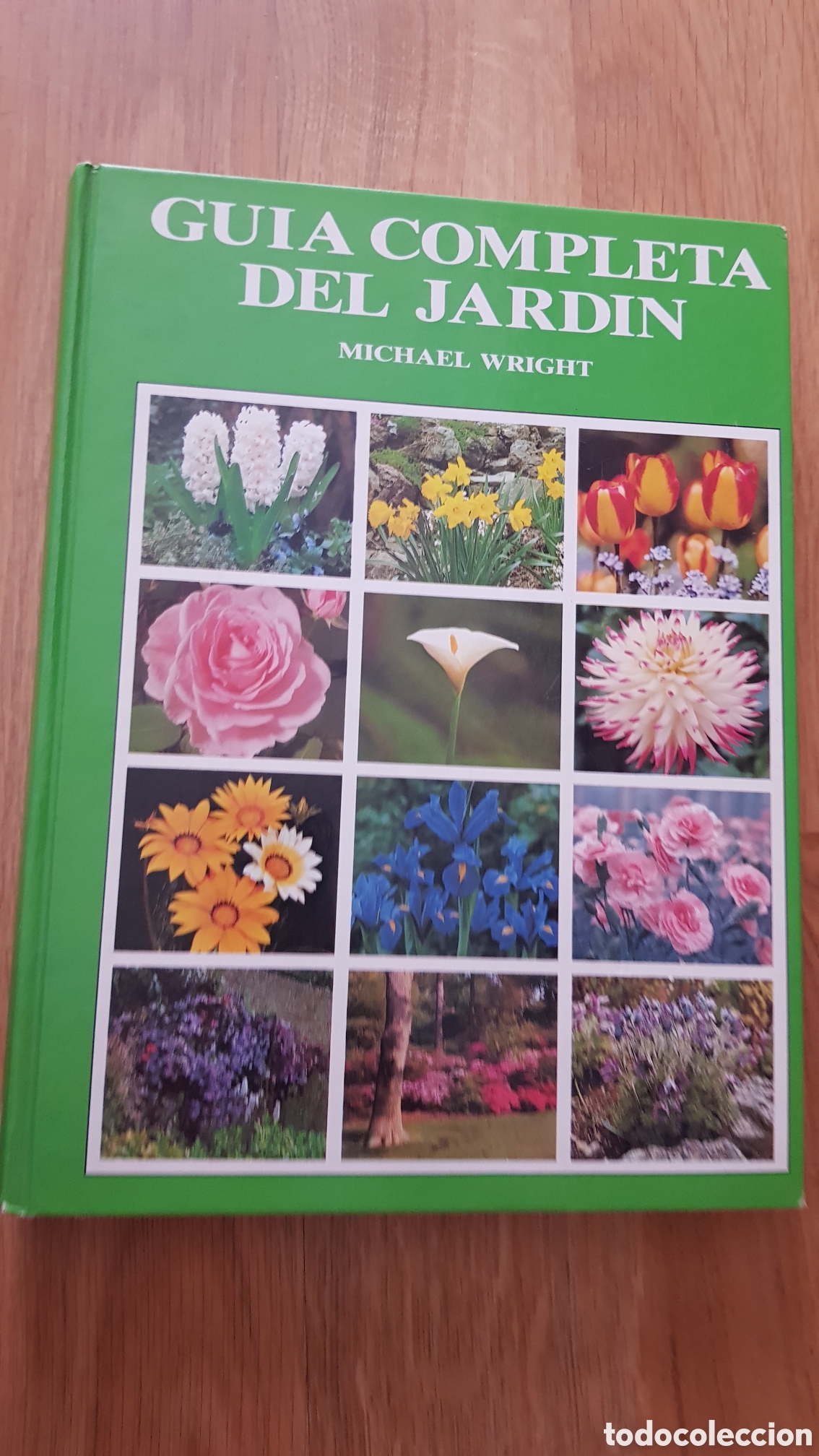 Libros de segunda mano: Guia completa del jardin. Michael - Foto 1