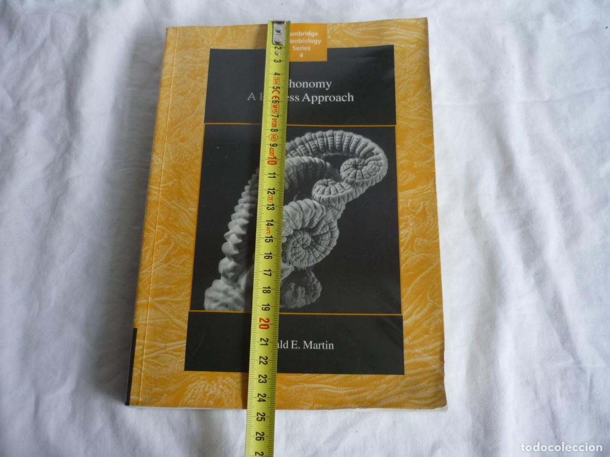 Libros de segunda mano: Thaphonomy, a process aproach, R.E. Martin 1999, en ingl&eacute;s - Foto 4