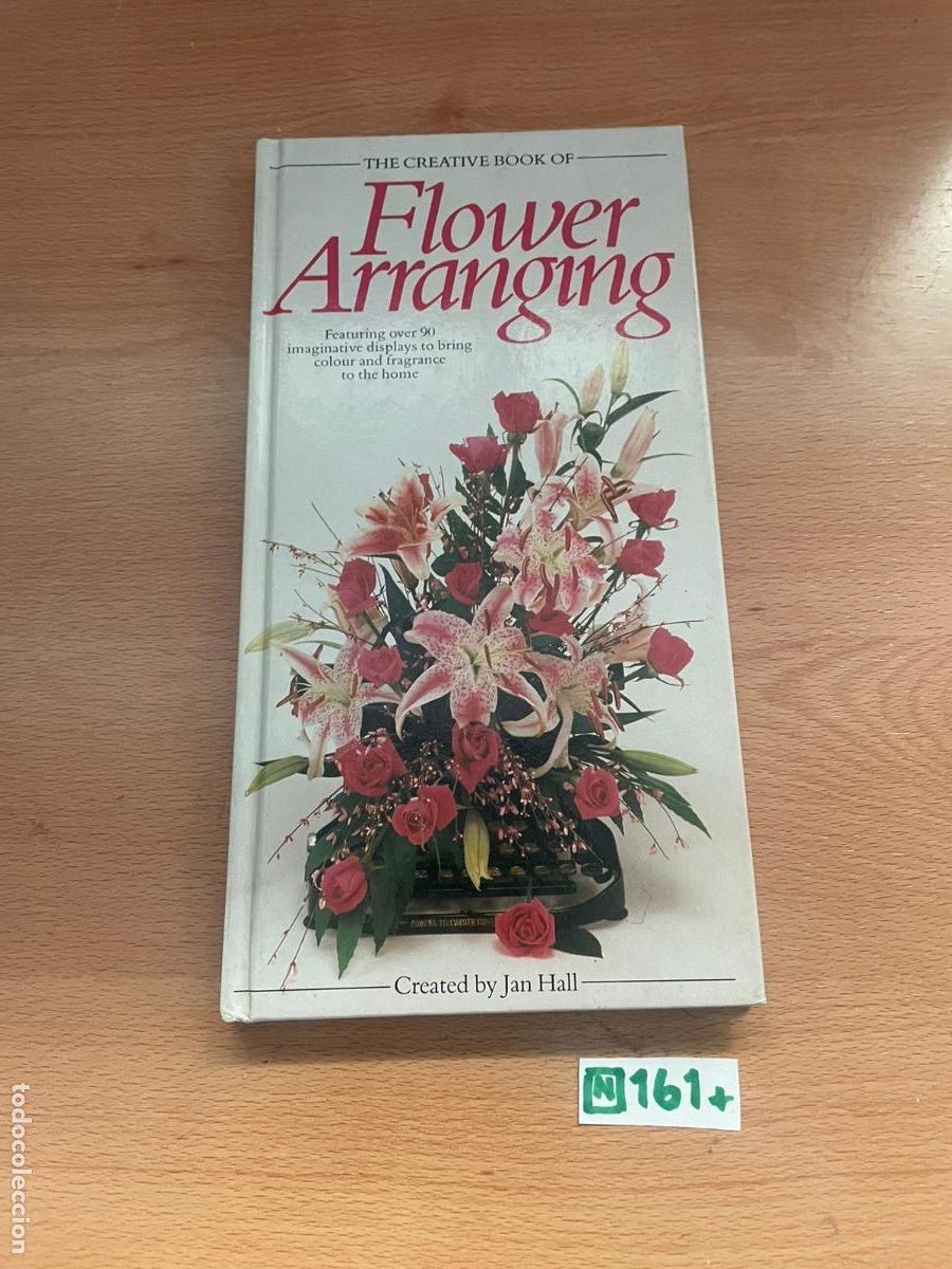 Libros de segunda mano: Libro: Flower arranging - Foto 1