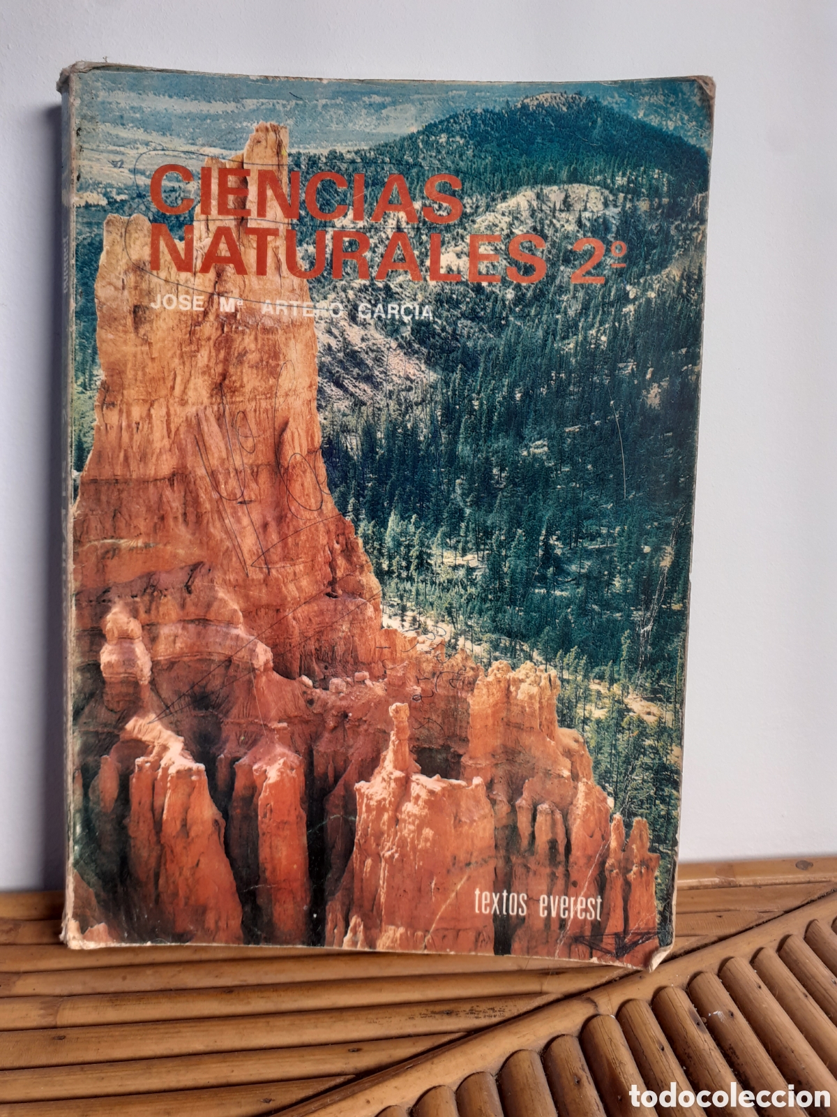 Libros de segunda mano: CIENCIAS NATURALES 2&deg; CURSO - TEXTOS EVEREST 1970 - Foto 1