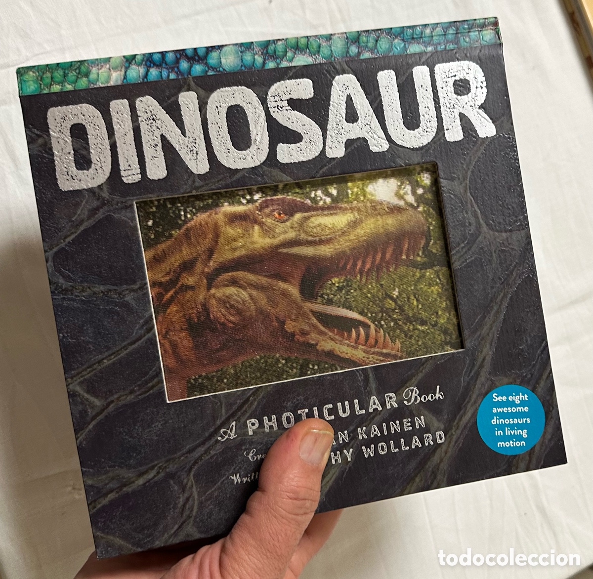 Libros de segunda mano: Dinosaur. A photicular book. Dan Kainen. En movimiento. 2018, primera edici&oacute;n. - Foto 4
