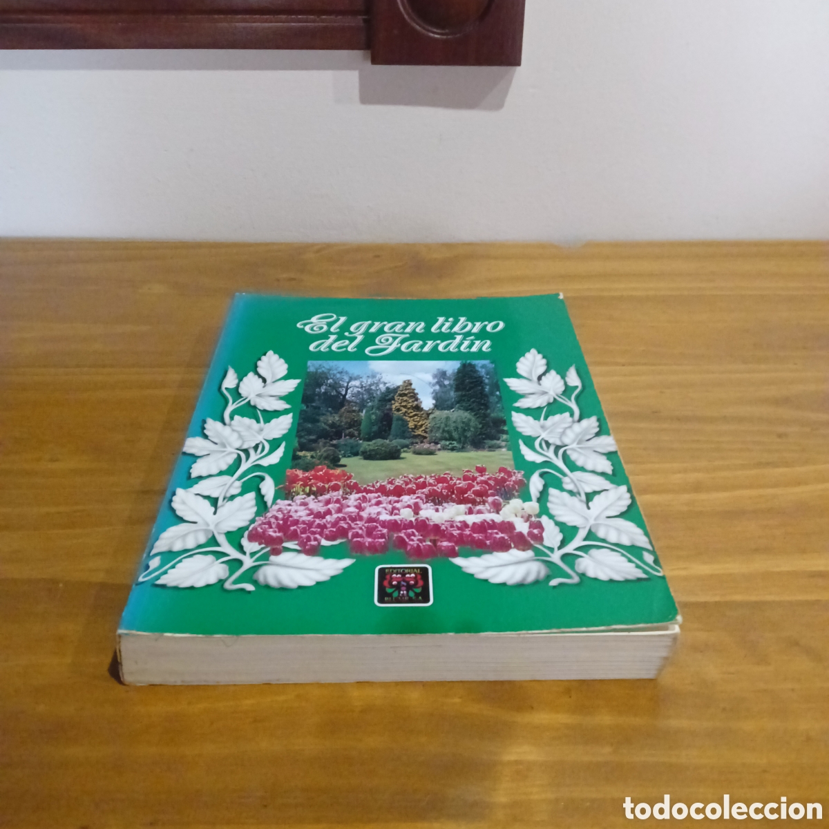 Libros de segunda mano: El gran libro del jard&iacute;n. Editorial blume - Foto 1