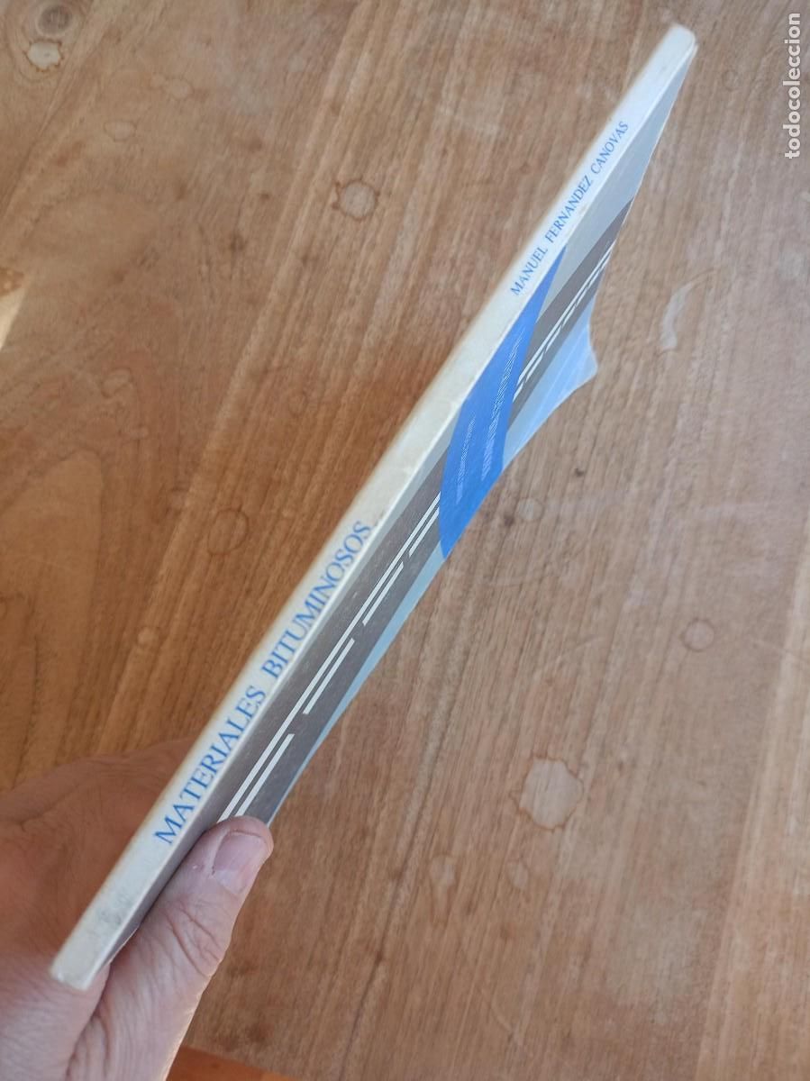 Libros de segunda mano de ciencias: MATERIALES BITUMINOSOS. MANUEL FERN&Aacute;NDEZ C&Aacute;NOVAS. 1990 - Foto 2