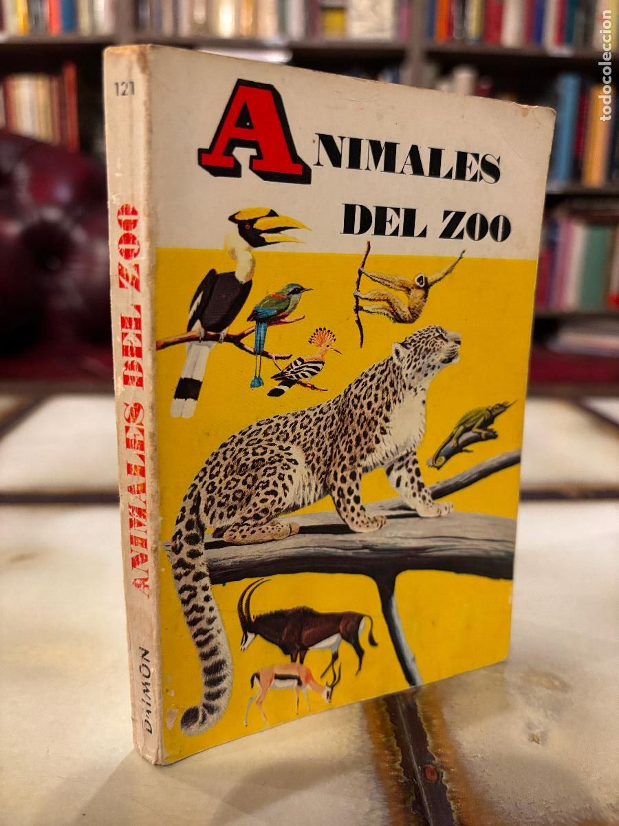 Libros de segunda mano: Animales del zoo. Peque&ntilde;a Biblioteca Daimon. - Foto 1