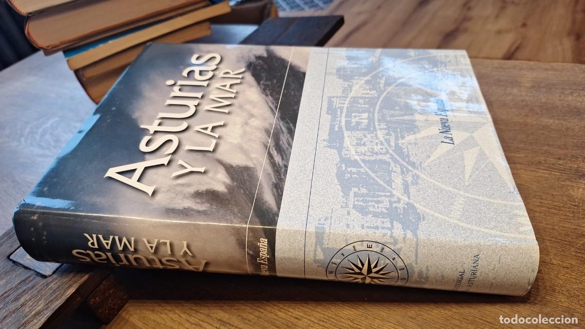Libros de segunda mano: Asturias y la Mar / Javier Rodr&iacute;guez Mu&ntilde;oz y Otros - Foto 1