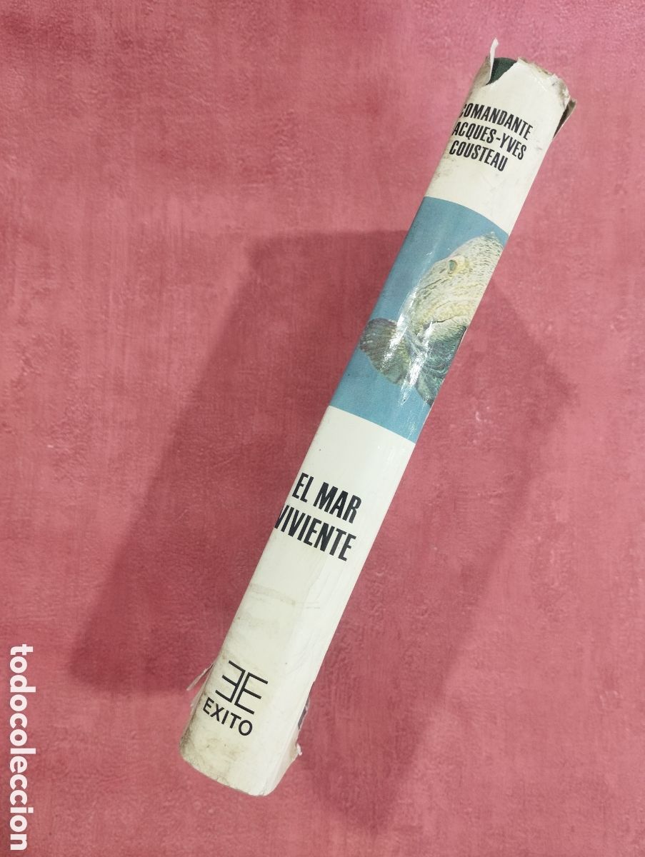 Libros de segunda mano: El mar viviente. Comandante J.Y. Cousteau y James Dugan. - Foto 2