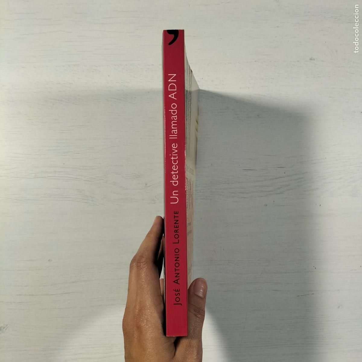 Libros de segunda mano: Un detective llamado ADN - Jos&eacute; Antonio Lorente - Foto 2