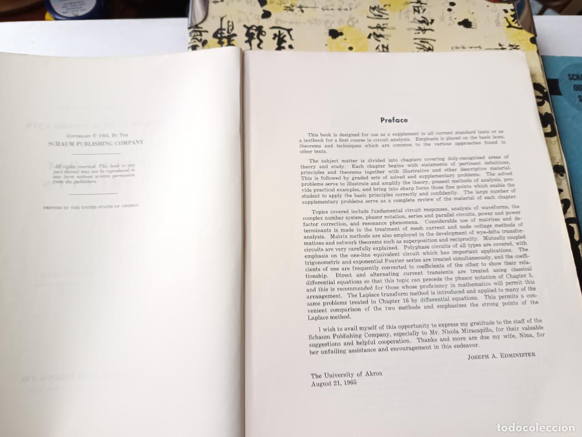 Libros de segunda mano de ciencias: SCHAUMS OUTLINE SERIES, ELECTRIC CIRCUITS - JOSEPH A. EDMINISTER 350 SOLVED PROBLEMS . EN INGLES - Foto 3