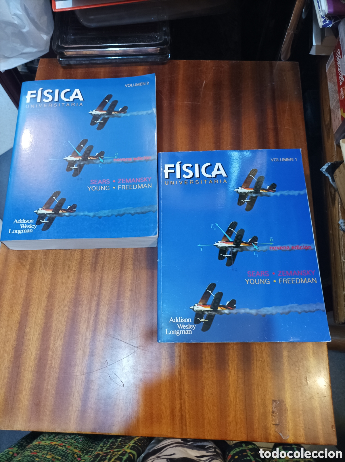 Libri di seconda mano: F&Iacute;SICA UNIVERSITARIA . VOL&Uacute;MENES I ,II.SEARS.ZEMANSKY.YOUNG.FREEDMAN 1998