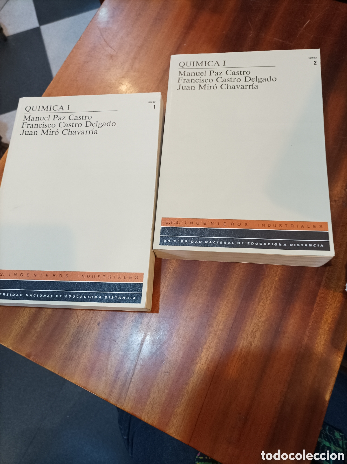 Libri di seconda mano: QU&Iacute;MICA I . 2TOMOS.. MANUEL PAZ CASTRO.FRANCISCO CASTRO, JUAN MIR&Oacute;.UNED1990