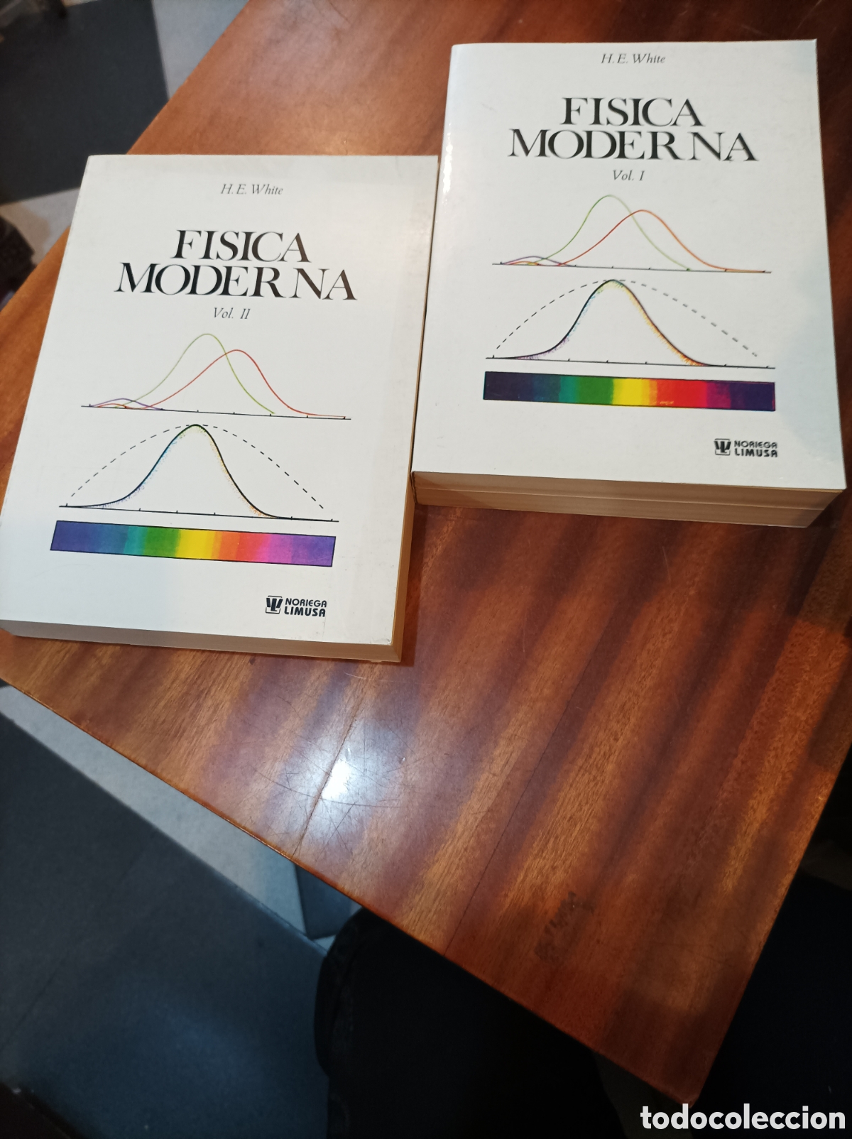 Libri di seconda mano: F&Iacute;SICA MODERNA 2VOLUMENES.H.E.WHITE EDITORIAL NORIEGA LIMUSA.1991