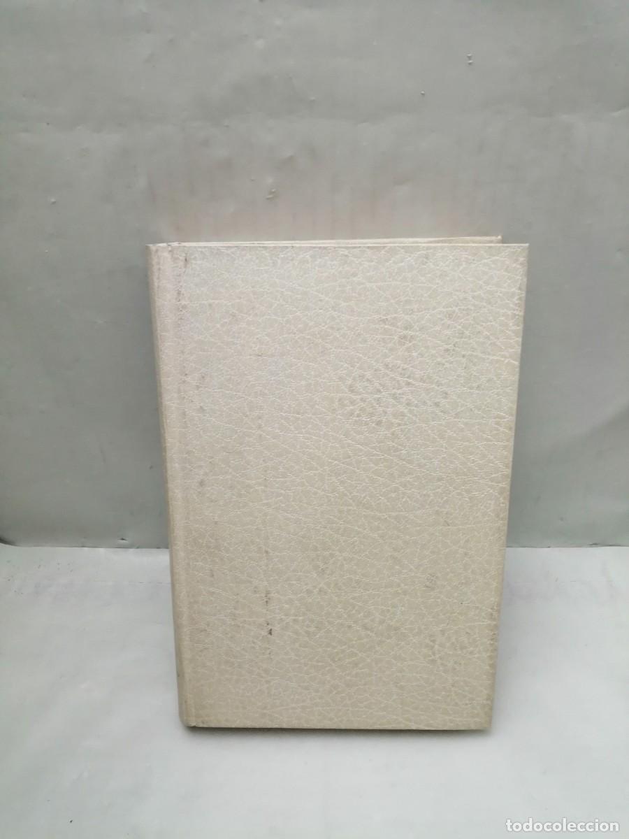 Second hand books of Sciences: La matem&aacute;tica: su contenido, m&eacute;todos y significado, Tomo 3 (1&ordf; edici&oacute;n, ALGUNOS SUBRAYADOS)