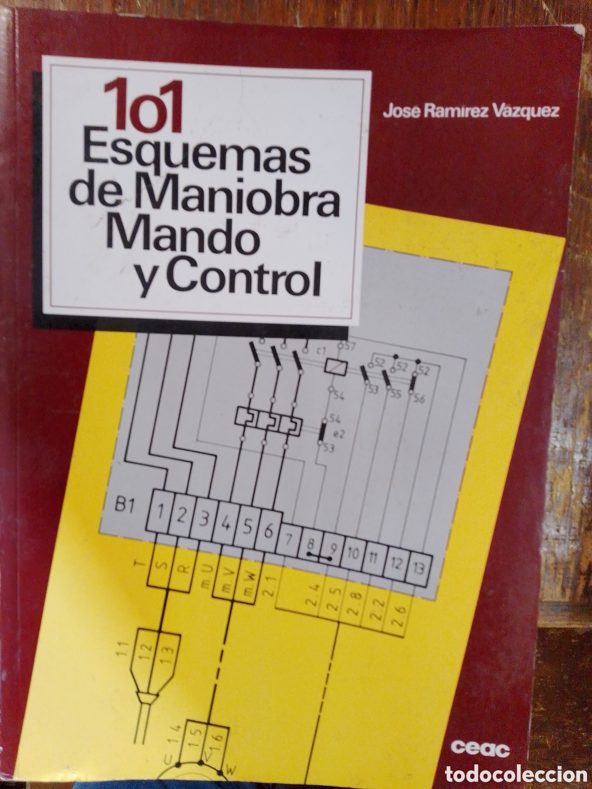 Gebrauchte B&uuml;cher der Wissenschaften: 101 ESQUEMAS DE MANIOBRA MANDO Y CONTROL. RAMIREZ VAZQUEZ, JOSE. CEAC. 1997.