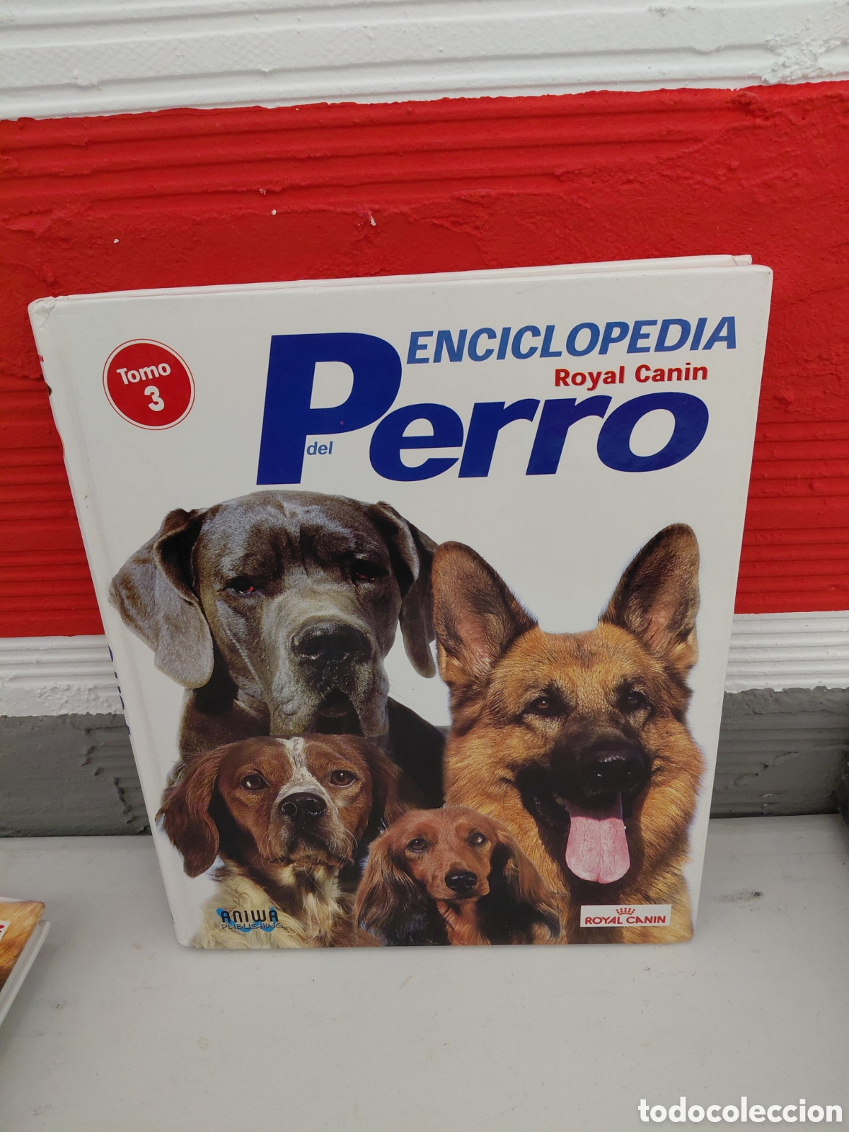 Libros de segunda mano: Enciclopedia del perro. Royal Canin. Tomos 1, 2 y 3 - Foto 6