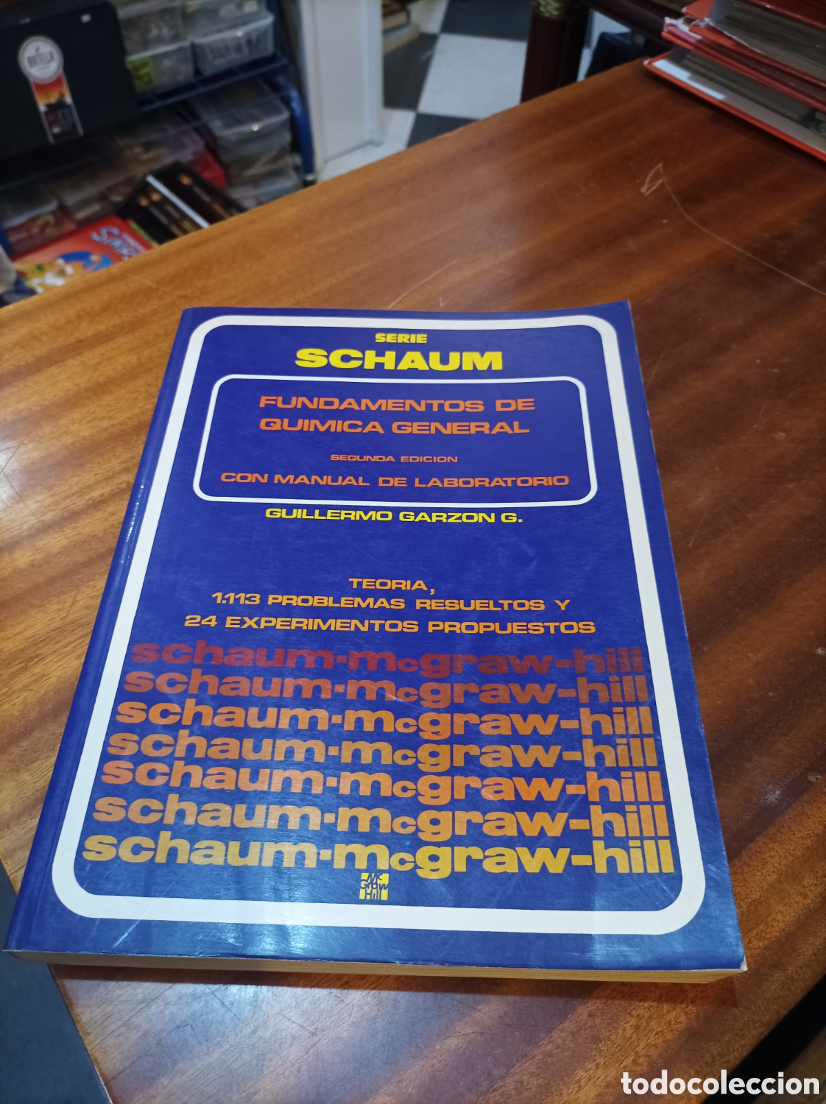 Libros de segunda mano de Ciencias: FUNDAMENTOS DE QU&Iacute;MICA GENERAL.TEORIA 1113 PROBLEMAS RESUELTOS Y 24 EXPERIMENTOS PROPUESTOS. SCHAUM