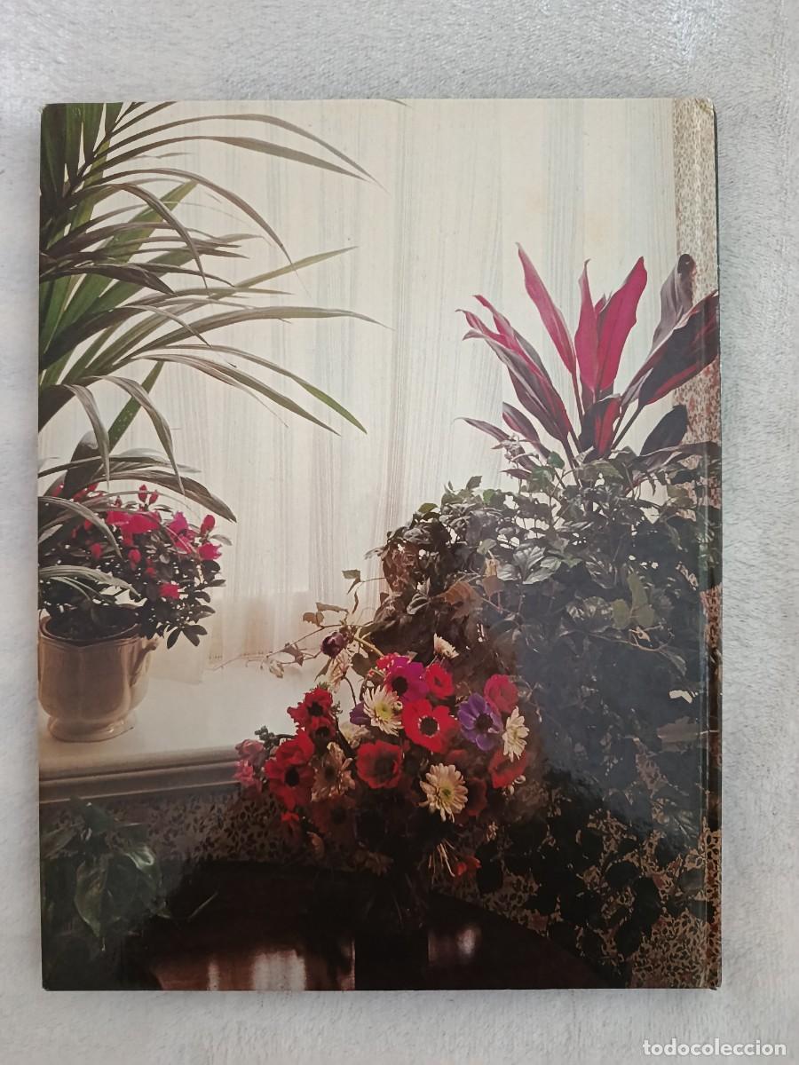 Libros de segunda mano: FLORES Y PLANTAS EN CASA - Foto 2