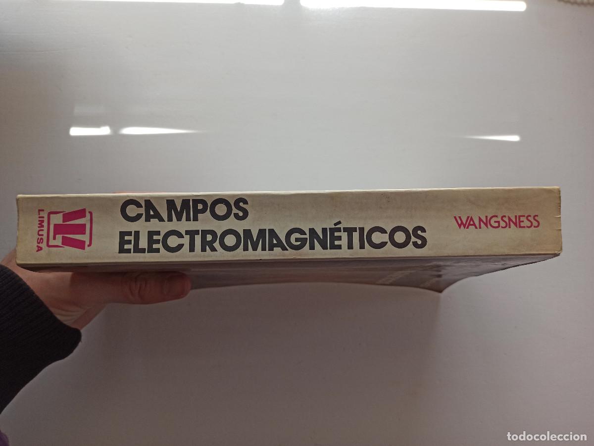 Libros de segunda mano de ciencias: Campos electromagn&eacute;ticos - Roald K. Wangsness - Foto 17