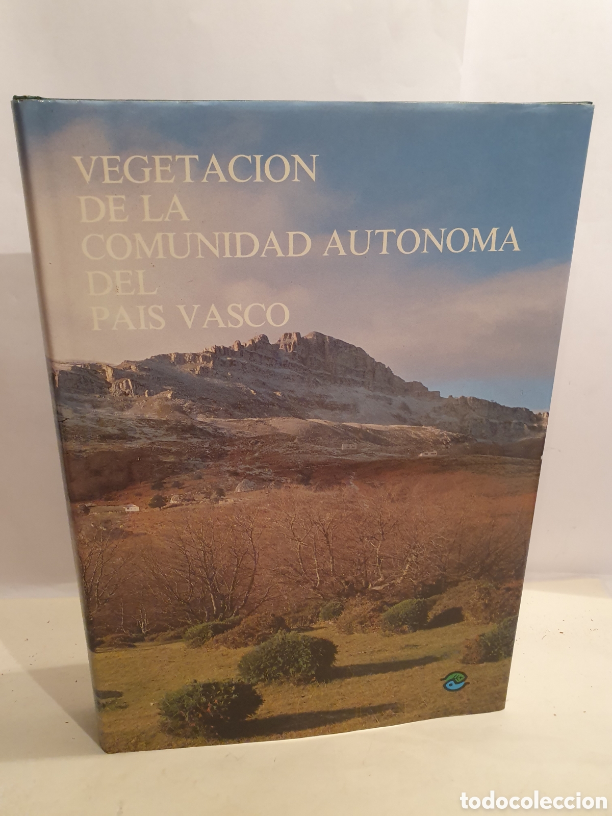 Libros de segunda mano: VEGETACION DE LA COMUNIDAD AUTONOMA DEL PAIS VASCO. GOBIERNO VASCO 1989.