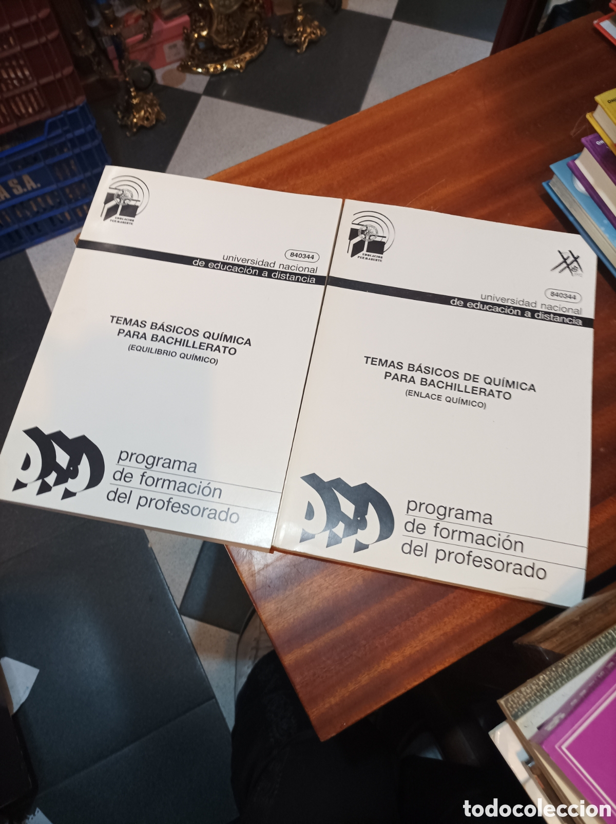 Libros de segunda mano de Ciencias: TEMAS B&Aacute;SICOS DE QU&Iacute;MICA PARA BACHILLERATO UNED.. EQUILIBRIO Y ENLACE QU&Iacute;MICO . FORMACI&Oacute;N PROFESORAD