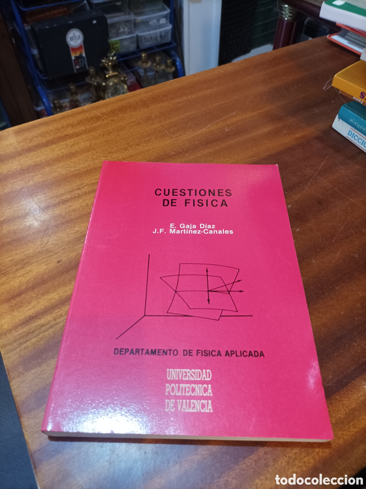 Libros de segunda mano de Ciencias: CUESTIONES DE F&Iacute;SICA .GAJA DIAZ/MART&Iacute;NEZ -CANALES.. DEPARTAMENTO DE F&Iacute;SICA APLICADA .