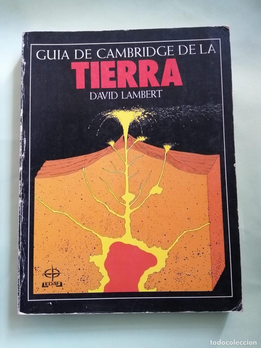 Libros de segunda mano: GUIA DE CAMBRIDGE DE LA TIERRA (DAVID LAMBERT)