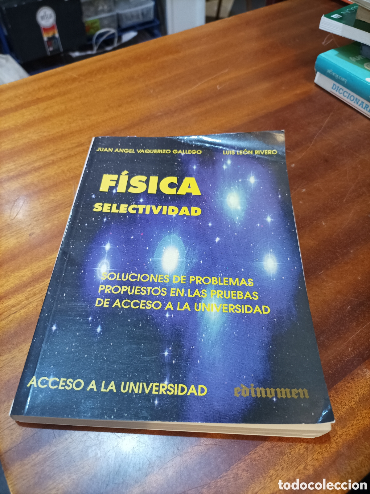 Libros de segunda mano de ciencias: FISICA SELECTIVIDAD.JUAN A. VAQUERIZO GALLEGO/LUIS LE&Oacute;N RIVERO 1995 - Foto 1