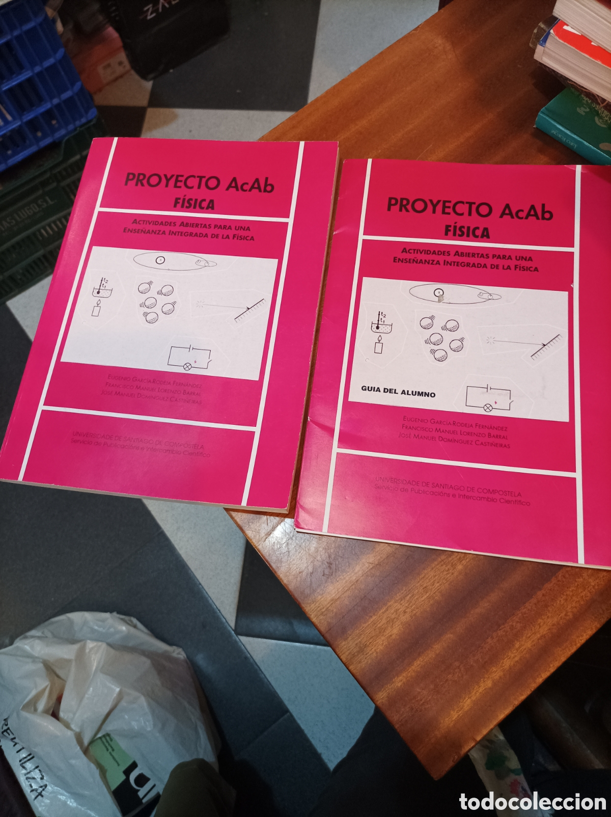 Libros de segunda mano de Ciencias: PROYECTO AcAb N2.FISICA.ACTIVIDADES ABIERTAS PARA UNA ENSE&Ntilde;ANZA INTEGRADA DE LA F&Iacute;SICA Y GUIA ALUMNO