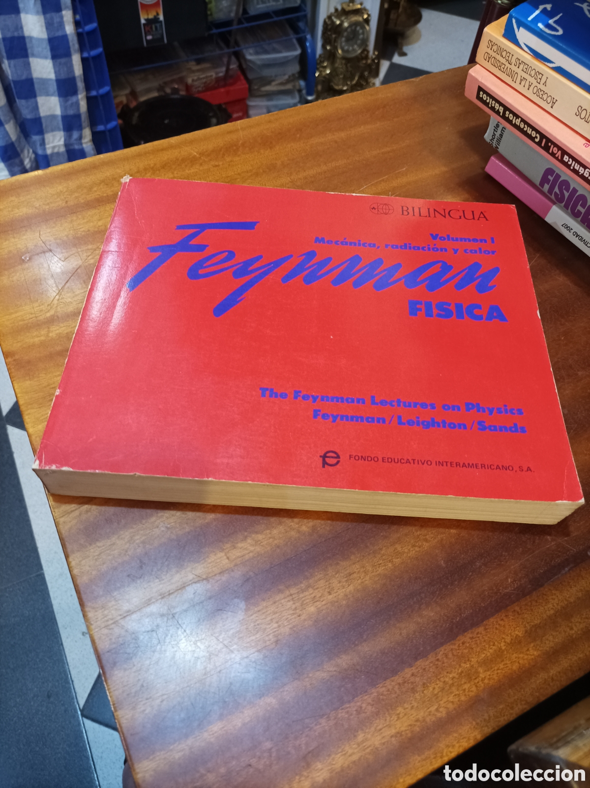 Libros de segunda mano de Ciencias: FISICA FEYMAN BILING&Uuml;E VOLUMEN I MEC&Aacute;NICA, RADIACI&Oacute;N Y CALOR .1971