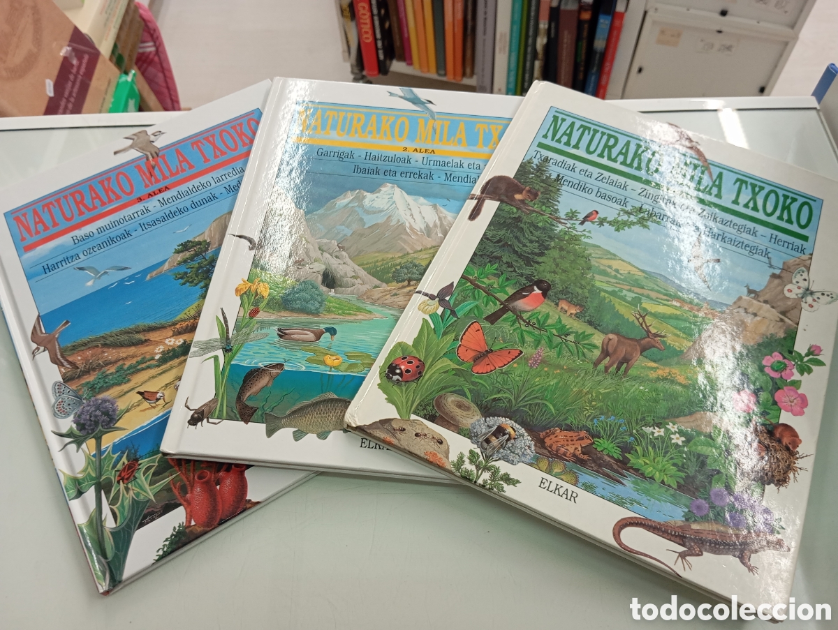 Libros de segunda mano: NATURAKO MILA TXOKO 3 TOMOS OBRA COMPLETA ELKAR 1992 DESPLEGABLES EUSKERA BIOLOGIA PAIS VASCO