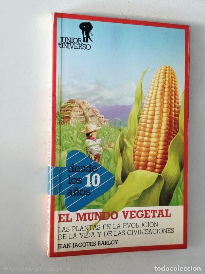 Libros de segunda mano: EL MUNDO VEGETAL - BARLOY, JEAN-JACQUES