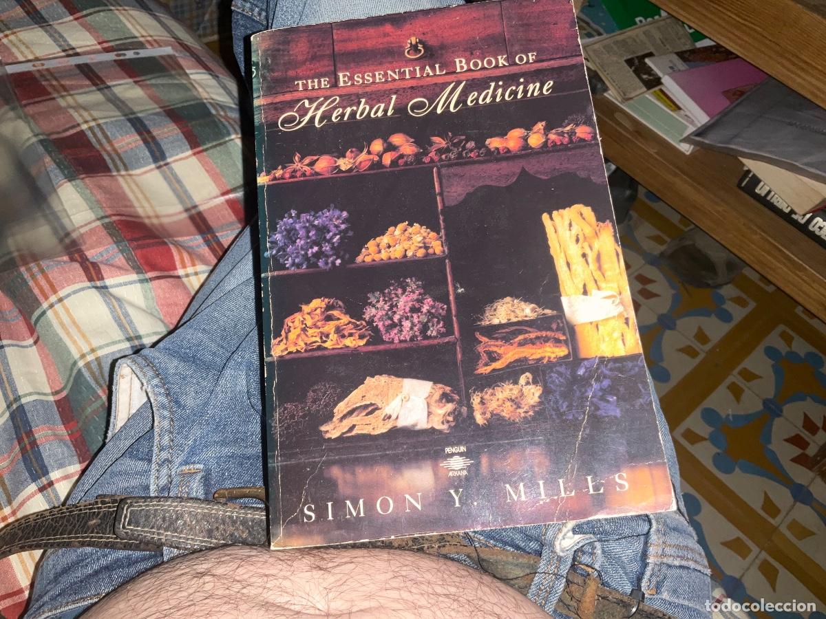 Libros de segunda mano: The essential book of herbal medicine simon y mills hierbas medicinales