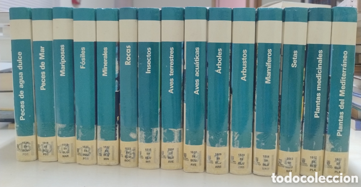 Libros de segunda mano: Lote de 15 gu&iacute;as de naturaleza Blume.