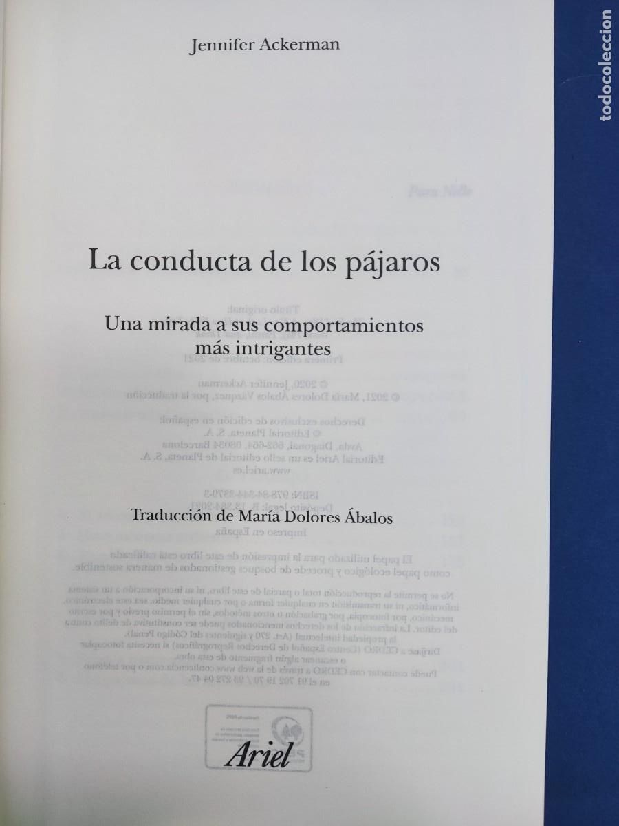 Libros de segunda mano: LA CONDUCTA DE LOS P&Aacute;JAROS / JENNIFER ACKERMAN / 1&ordf;ed. 2021. ARIEL - Foto 2