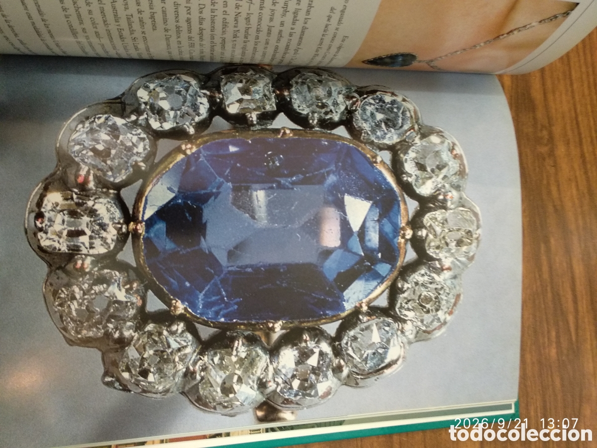 Libros de segunda mano: El universo de las joyas - Foto 18