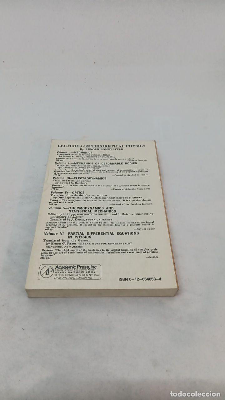 Libros de segunda mano de ciencias: Partial Differential Equations in Physics VOLUME VI. Lectures on Theoretical Physics 0126546584 - Foto 4
