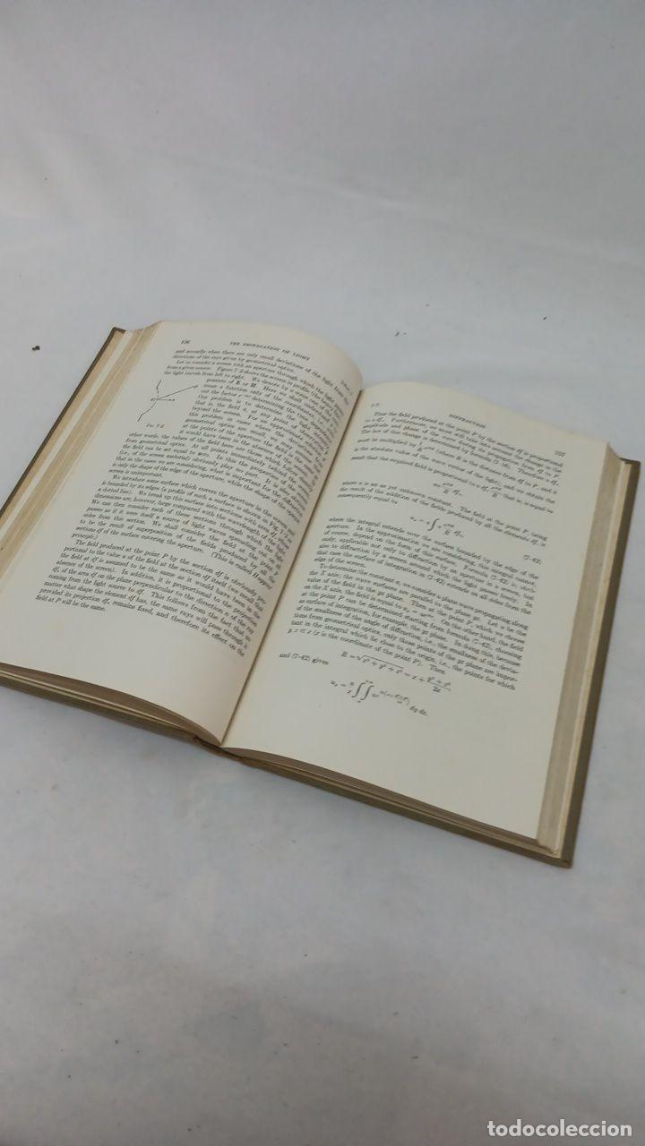 Libros de segunda mano de ciencias: THE CLASSICAL THEORY OF FIELDS 6484 - Foto 5